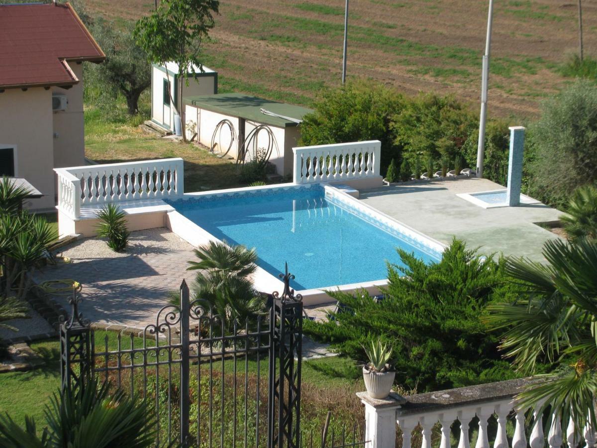 Residence Il Villaggio Del Re Corropoli Exterior foto